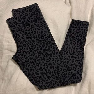 PINK Cheetah Print Leggings